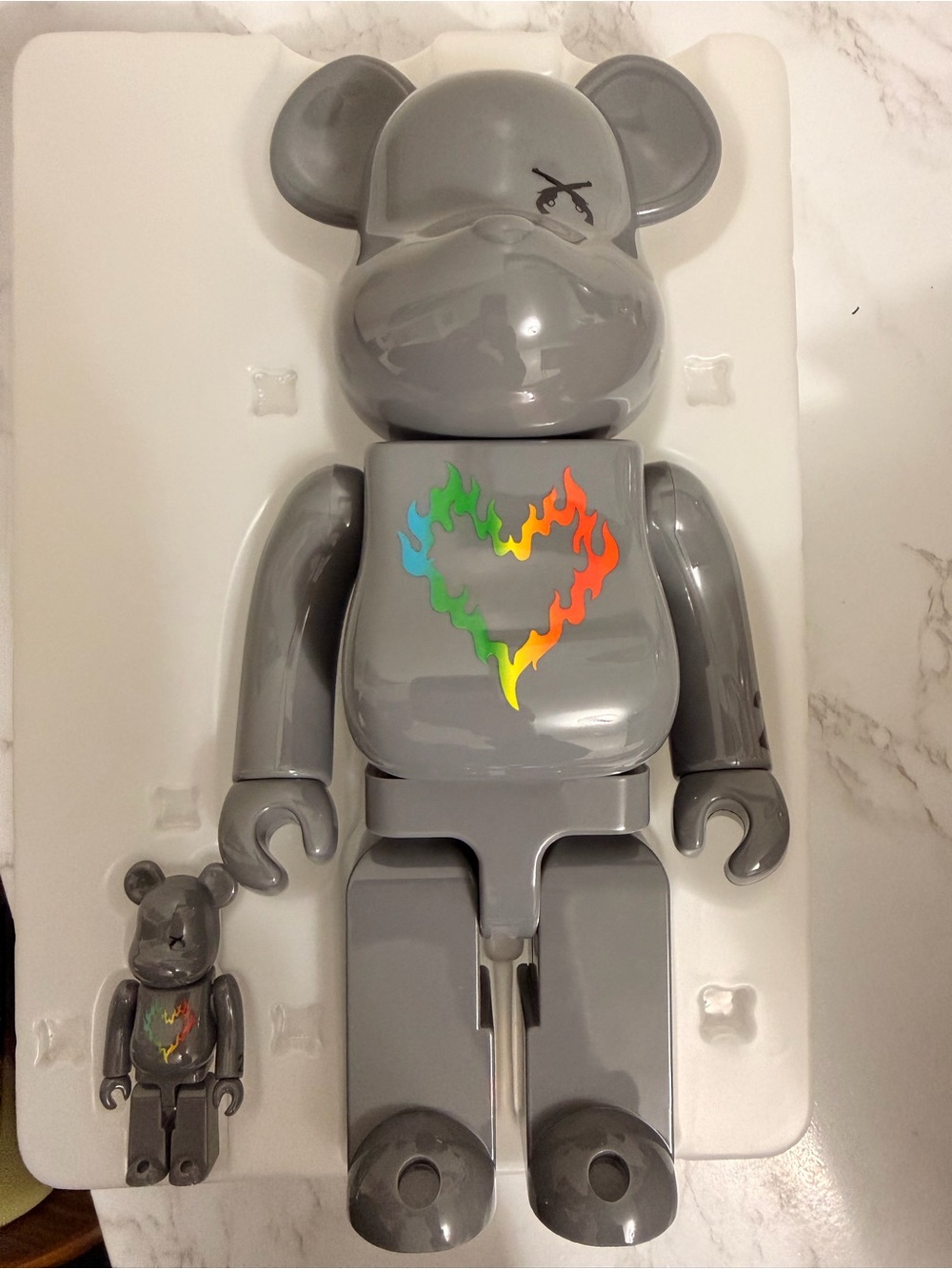 S Bear brick 400% 100% Figure with Rainbow Flame Heart - Kids Toy
